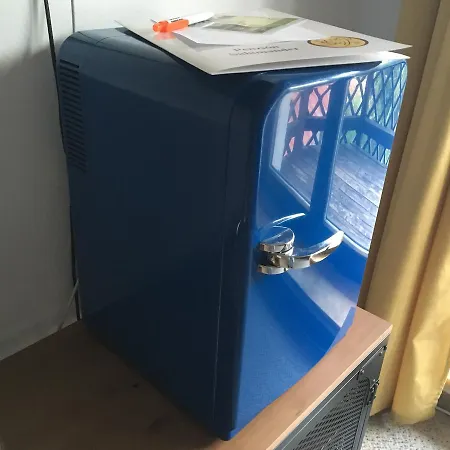 Salamander בית הארחה 2*